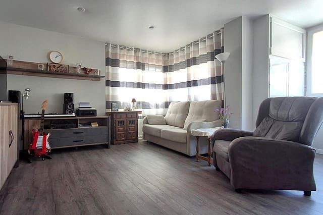2 Zimmer Apartment zu verkaufen in Playa del Cura, Torrevieja - 165.000 € (Ref: 9903907)