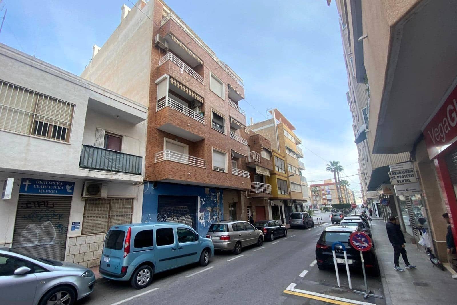 3 soveværelse Lejlighed til salg i Torrevieja - € 225.000 (Ref: 9916938)