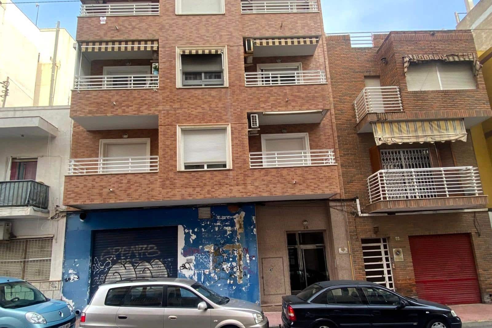3 soveværelse Lejlighed til salg i Torrevieja - € 225.000 (Ref: 9916938)