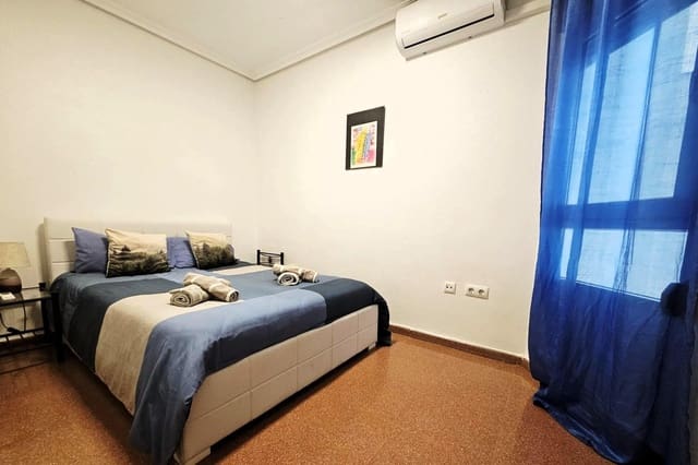 3 soveværelse Lejlighed til salg i Las Piscinas Naturales, Torrevieja - € 225.000 (Ref: 9916938)