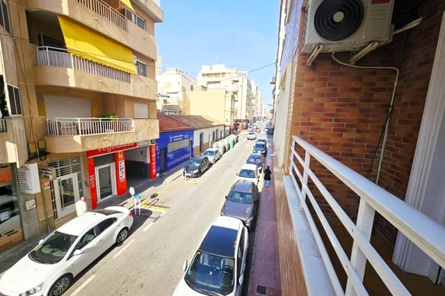 3 soveværelse Lejlighed til salg i Las Piscinas Naturales, Torrevieja - € 225.000 (Ref: 9916938)