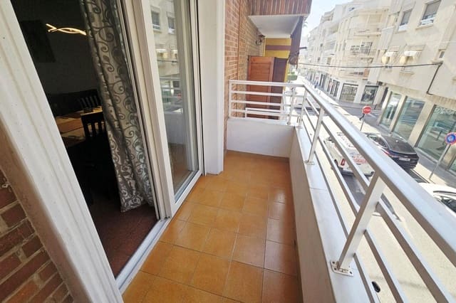 3 soveværelse Lejlighed til salg i Las Piscinas Naturales, Torrevieja - € 225.000 (Ref: 9916938)