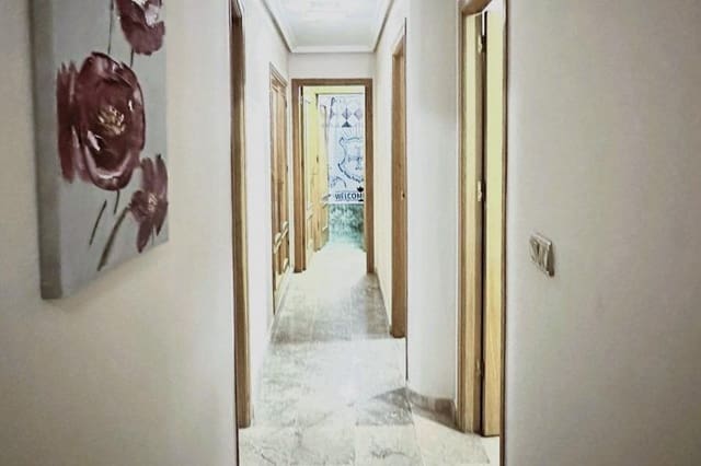 3 Zimmer Apartment zu verkaufen in Puerto Deportivo, Torrevieja - 195.000 € (Ref: 9916940)