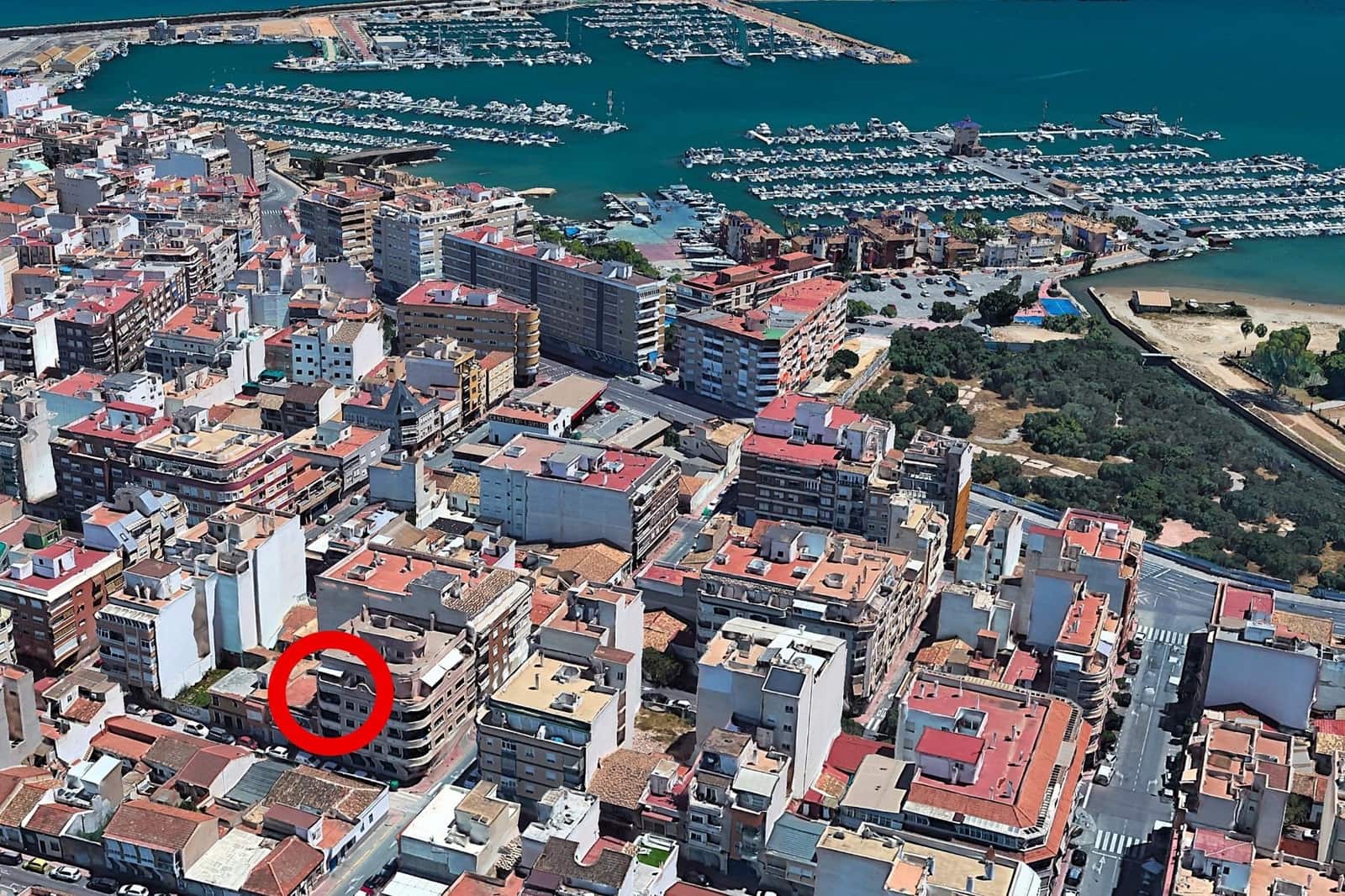 3 Zimmer Apartment zu verkaufen in Torrevieja - 195.000 € (Ref: 9916940)