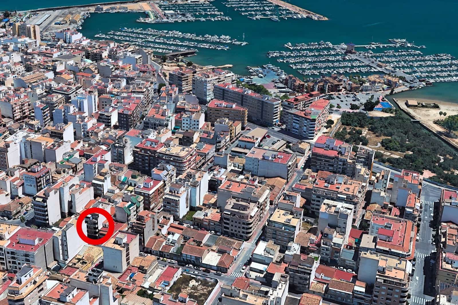 2 slaapkamer Appartement te koop in Torrevieja - € 139.000 (Ref: 9916941)