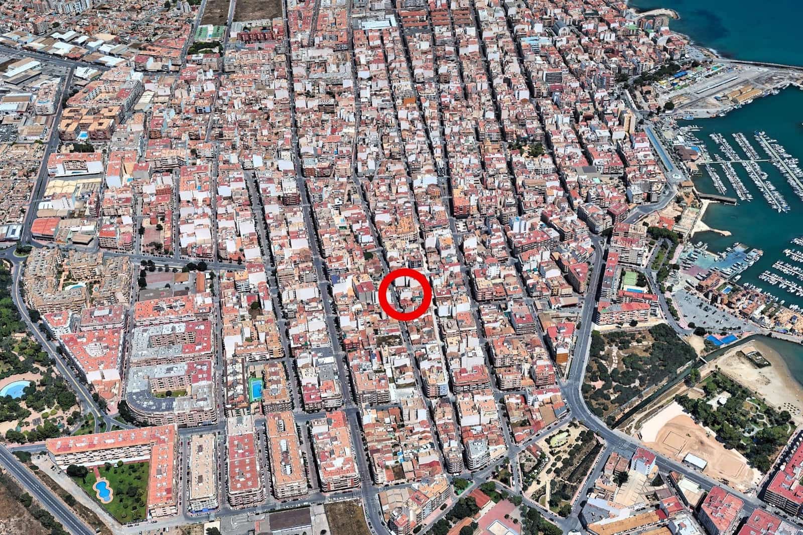 2 slaapkamer Appartement te koop in Torrevieja - € 139.000 (Ref: 9916941)
