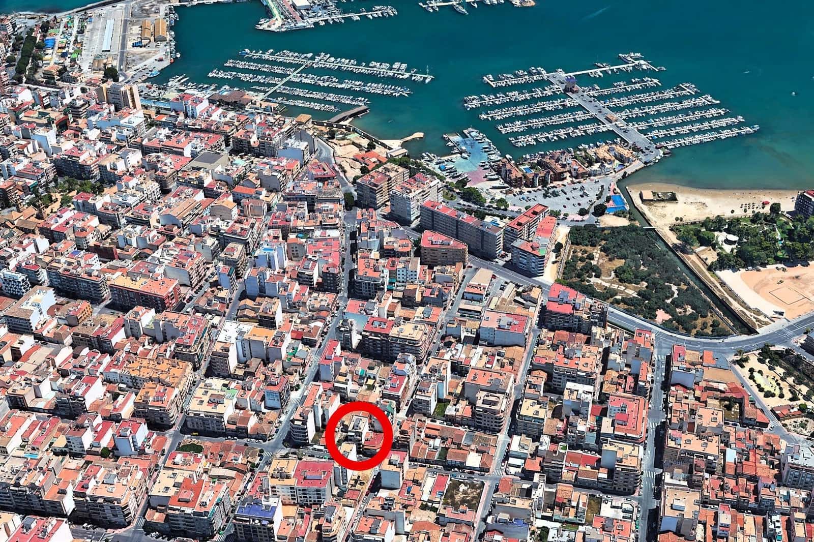 2 slaapkamer Appartement te koop in Torrevieja - € 139.000 (Ref: 9916941)