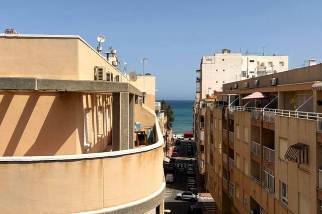 3 chambre Penthouse à vendre à Playa de los Locos, Torrevieja - 199 900 € (Ref: 9918082)