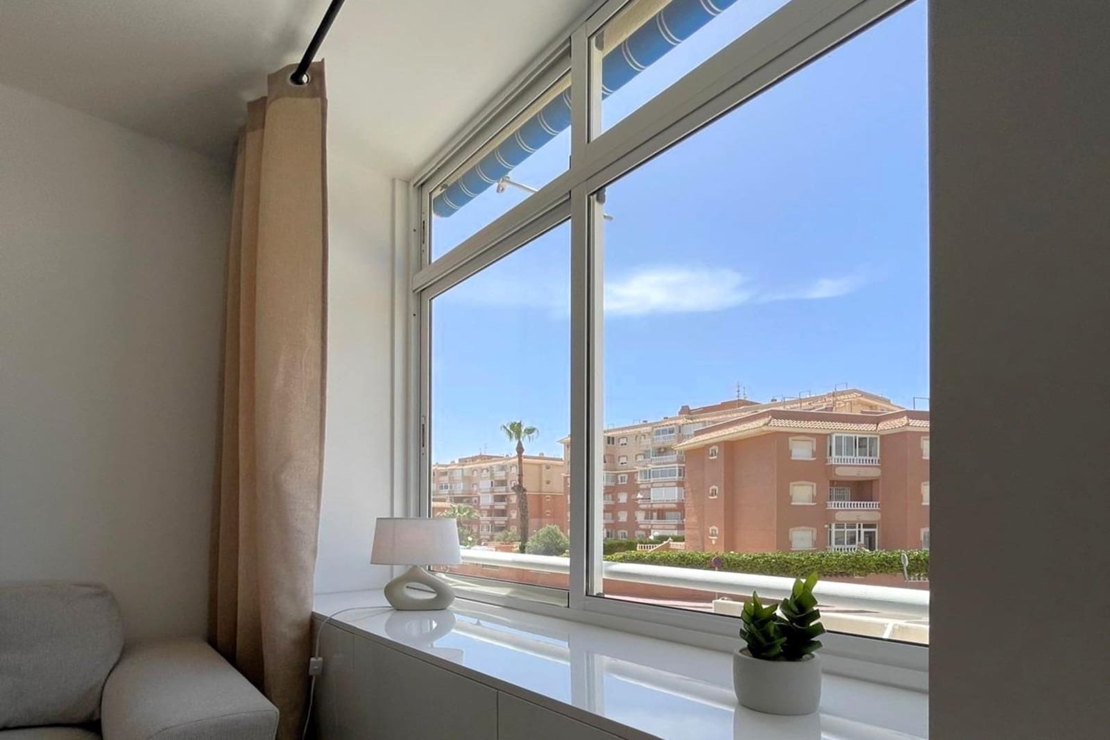 2 slaapkamer Appartement te koop in Torrevieja met zwembad - € 219.000 (Ref: 9922278)