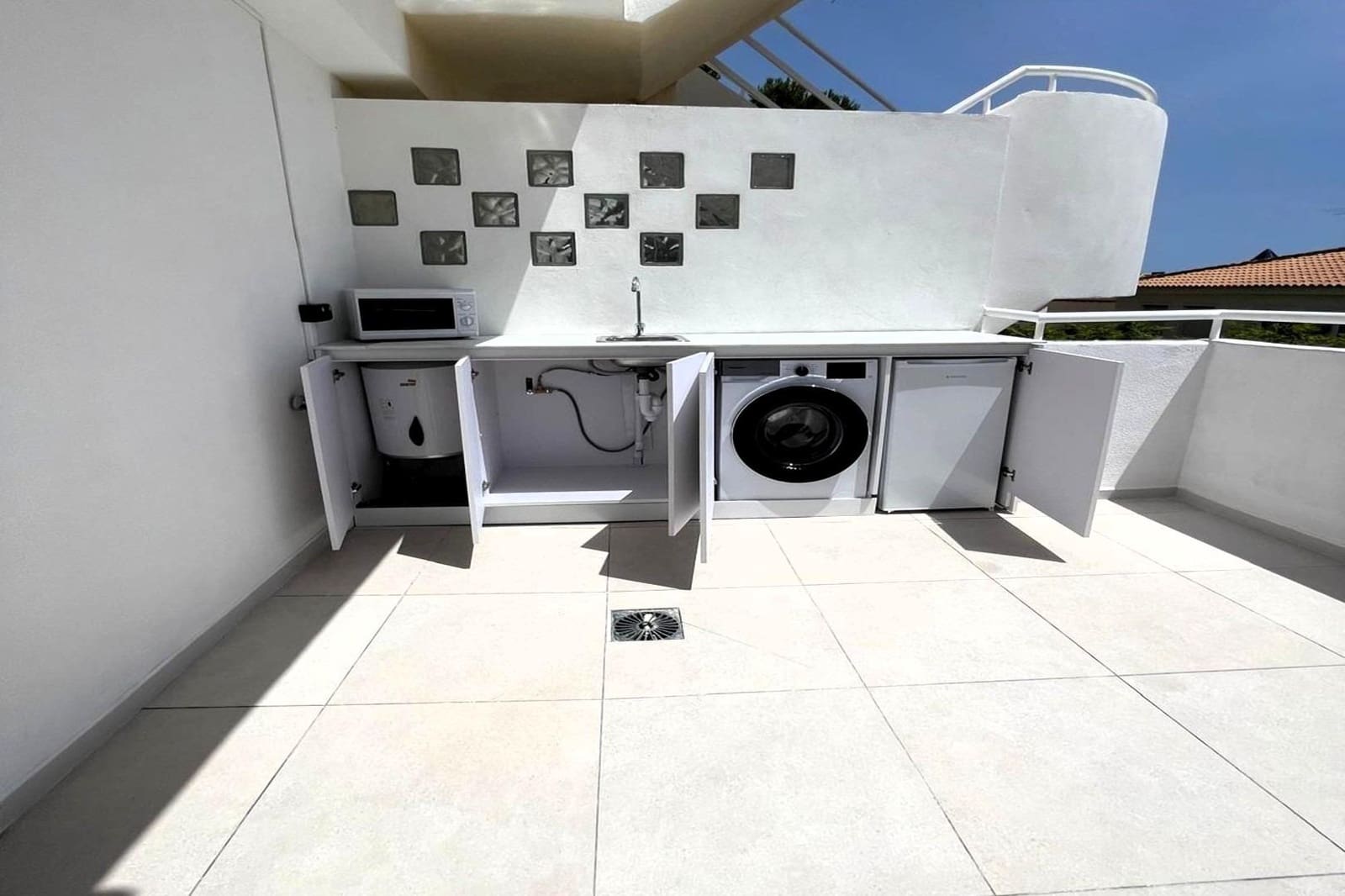 2 slaapkamer Appartement te koop in Torrevieja met zwembad - € 219.000 (Ref: 9922278)