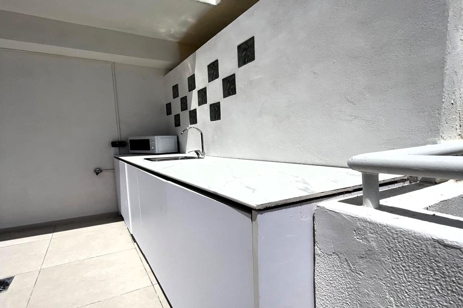 2 slaapkamer Appartement te koop in Torrevieja met zwembad - € 219.000 (Ref: 9922278)