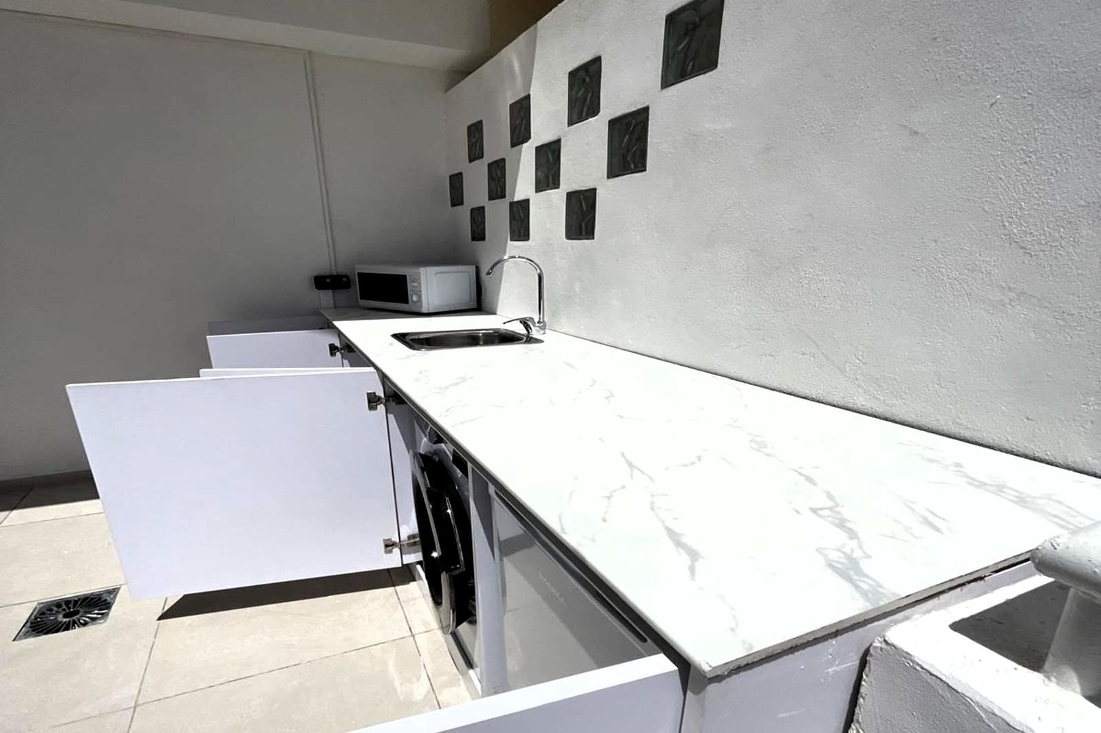 2 slaapkamer Appartement te koop in Torrevieja met zwembad - € 219.000 (Ref: 9922278)