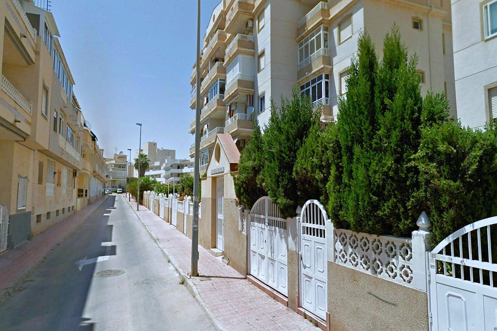 2 slaapkamer Appartement te koop in Torrevieja met zwembad - € 139.900 (Ref: 9924599)