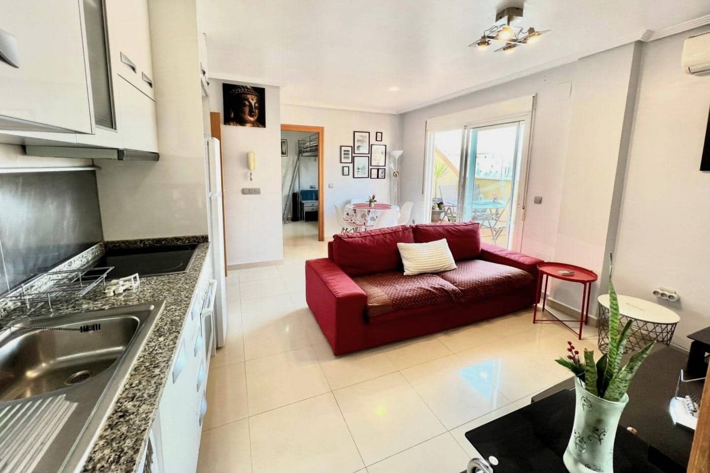 2 soverom Penthouse til salgs i Torrevieja - € 159 600 (Ref: 9927380)