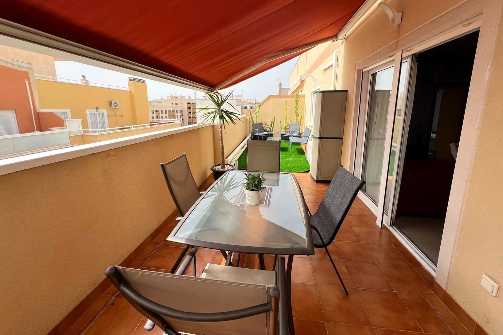 2 soverom Penthouse til salgs i Torrevieja - € 159 600 (Ref: 9927380)