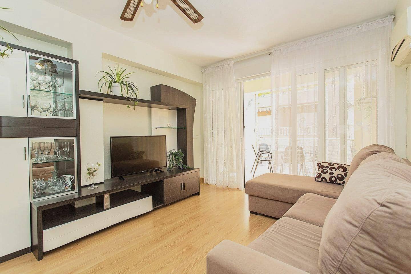3 chambre Appartement à vendre à Torrevieja - 200 000 € (Ref: 9930786)