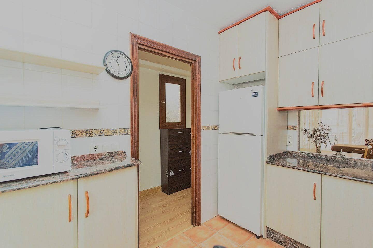 3 chambre Appartement à vendre à Torrevieja - 200 000 € (Ref: 9930786)