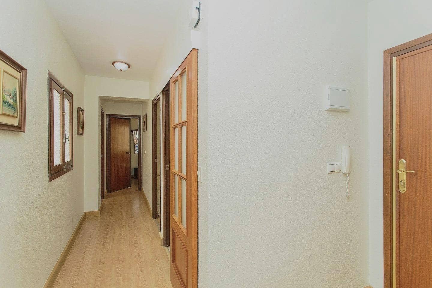 3 chambre Appartement à vendre à Torrevieja - 200 000 € (Ref: 9930786)