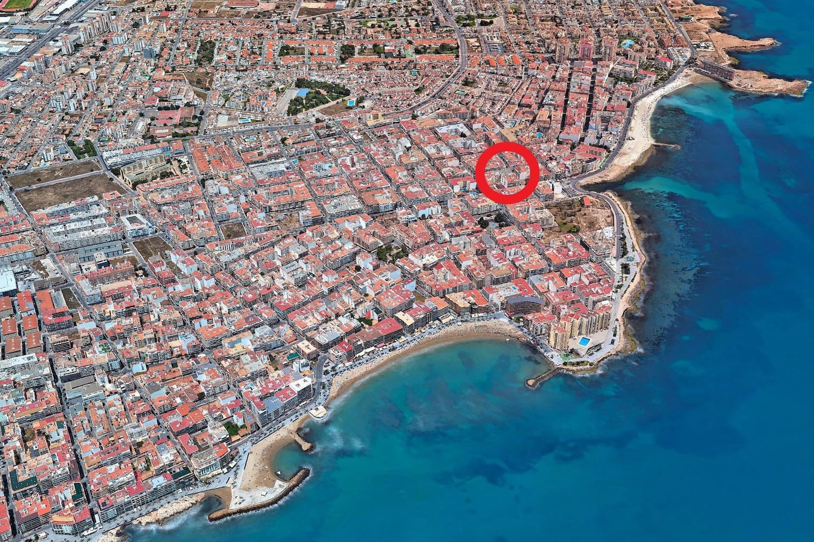 Ático de 3 habitaciones en Torrevieja en venta con garaje - 254.900 € (Ref: 9934185)