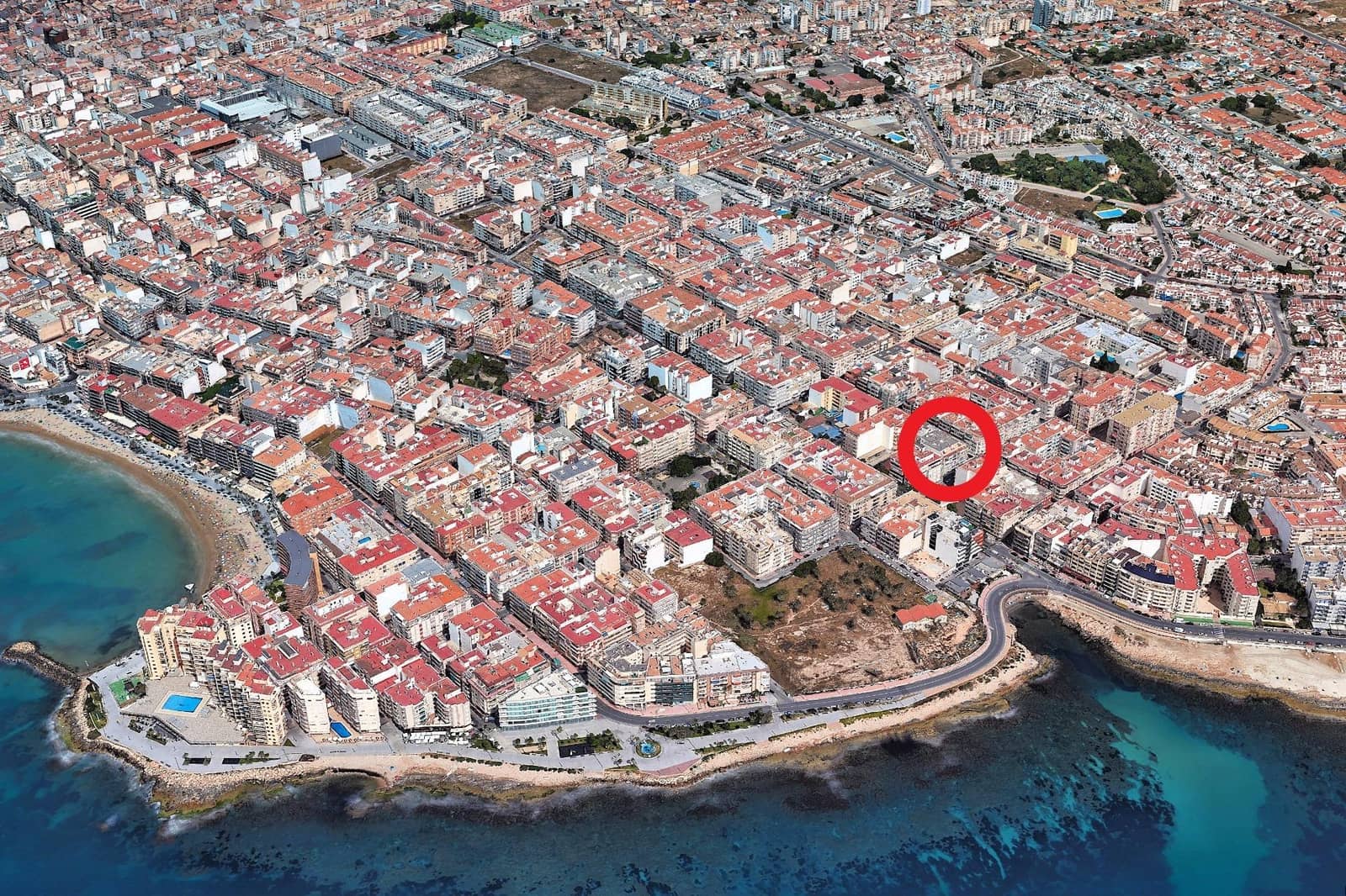 Ático de 3 habitaciones en Torrevieja en venta con garaje - 254.900 € (Ref: 9934185)