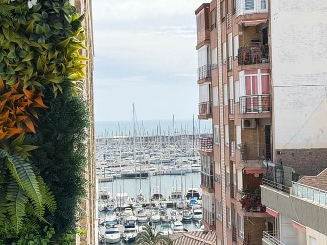 3 chambre Penthouse à vendre à Centro - Muelle Pesquero, Torrevieja - 249 900 € (Ref: 9938155)