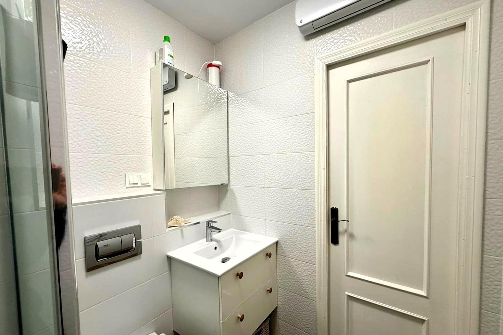 3 soverom Penthouse til salgs i Torrevieja med svømmebasseng - € 210 000 (Ref: 9943648)