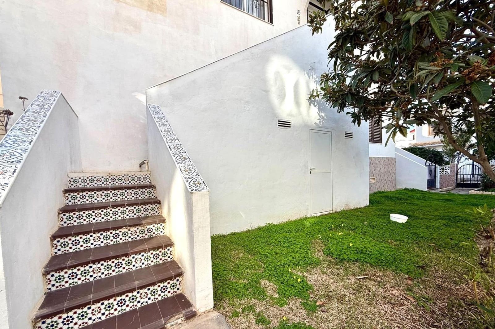 3 soverom Penthouse til salgs i Torrevieja med svømmebasseng - € 210 000 (Ref: 9943648)