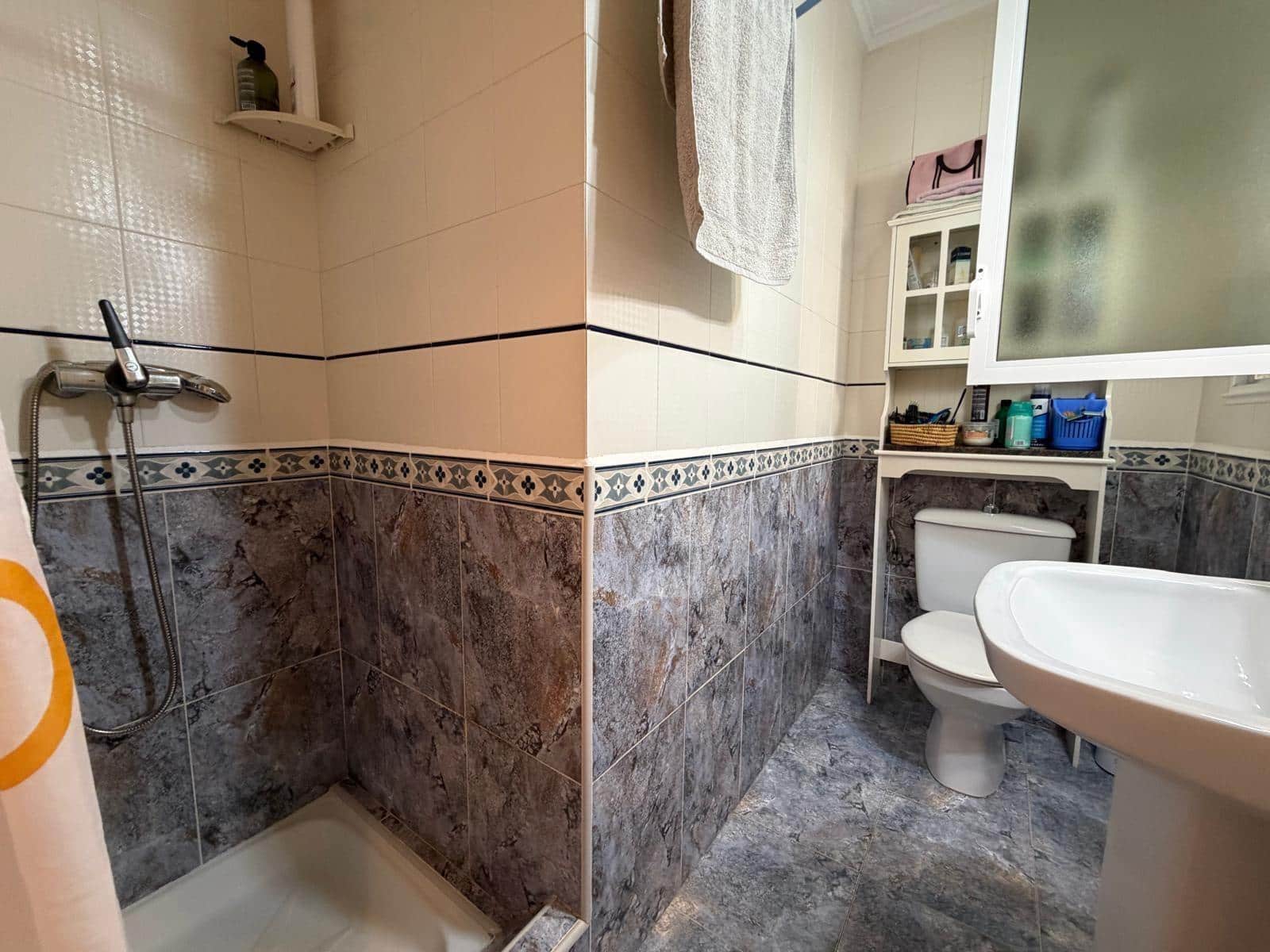 5 quarto Moradia em Banda para venda em Torrevieja com piscina garagem - 319 900 € (Ref: 9944152)