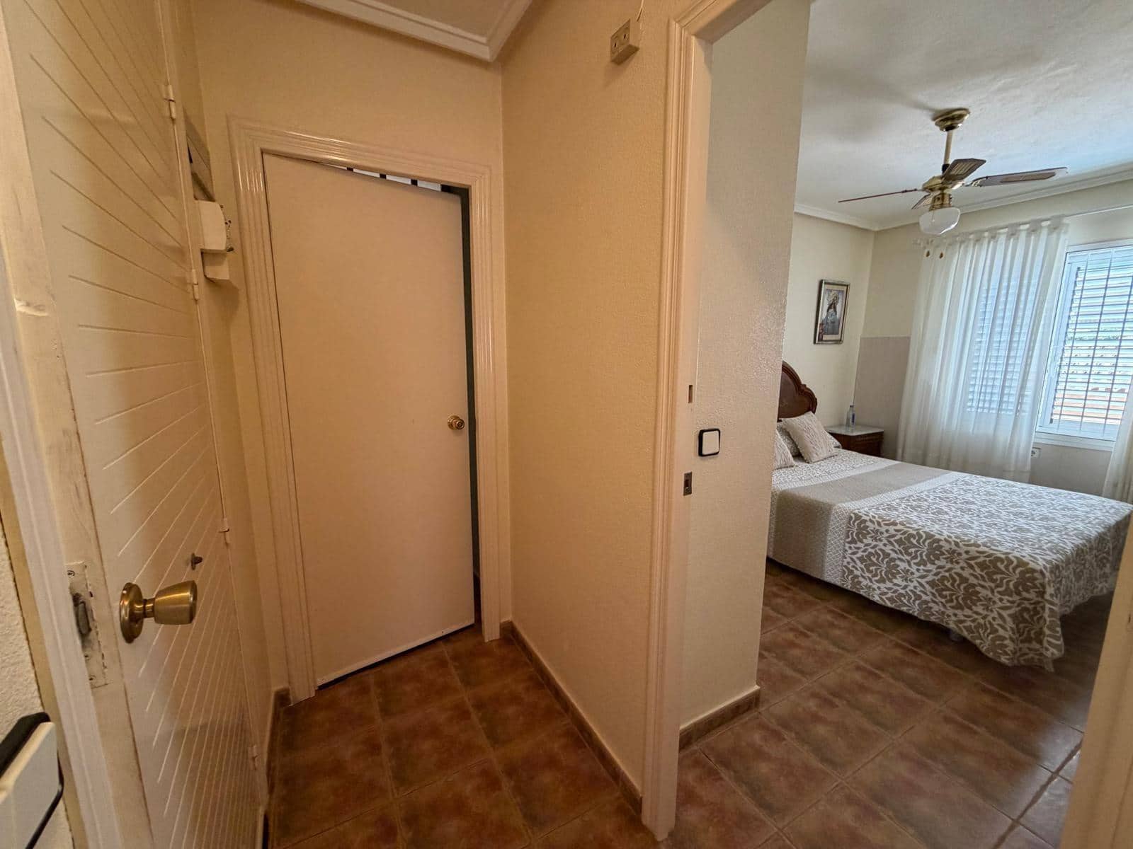 5 quarto Moradia em Banda para venda em Torrevieja com piscina garagem - 319 900 € (Ref: 9944152)