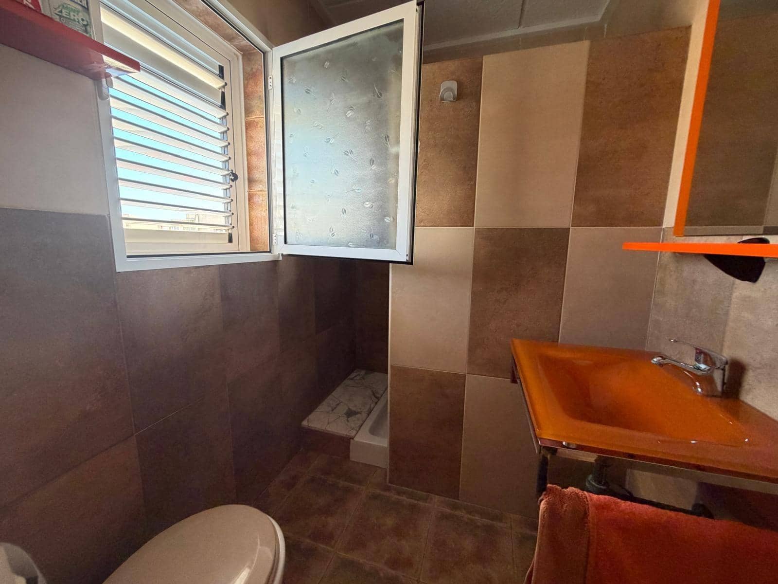 5 quarto Moradia em Banda para venda em Torrevieja com piscina garagem - 319 900 € (Ref: 9944152)
