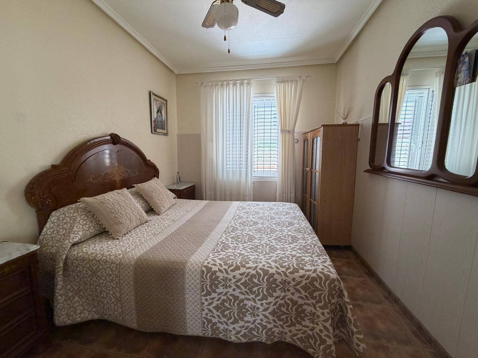 5 quarto Moradia em Banda para venda em Torrevieja com piscina garagem - 319 900 € (Ref: 9944152)