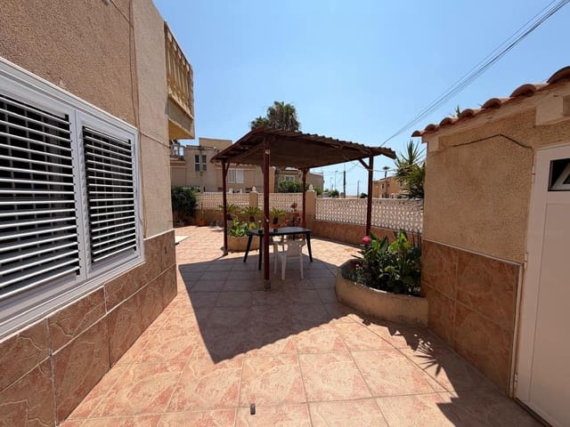 5 soverom Rekkehus til salgs i Los Frutales, Torrevieja med svømmebasseng garasje - € 319 900 (Ref: 9944152)