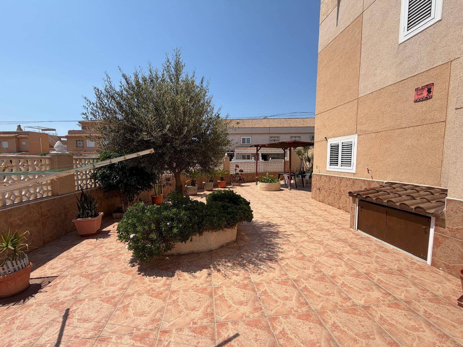 5 quarto Moradia em Banda para venda em Torrevieja com piscina garagem - 319 900 € (Ref: 9944152)