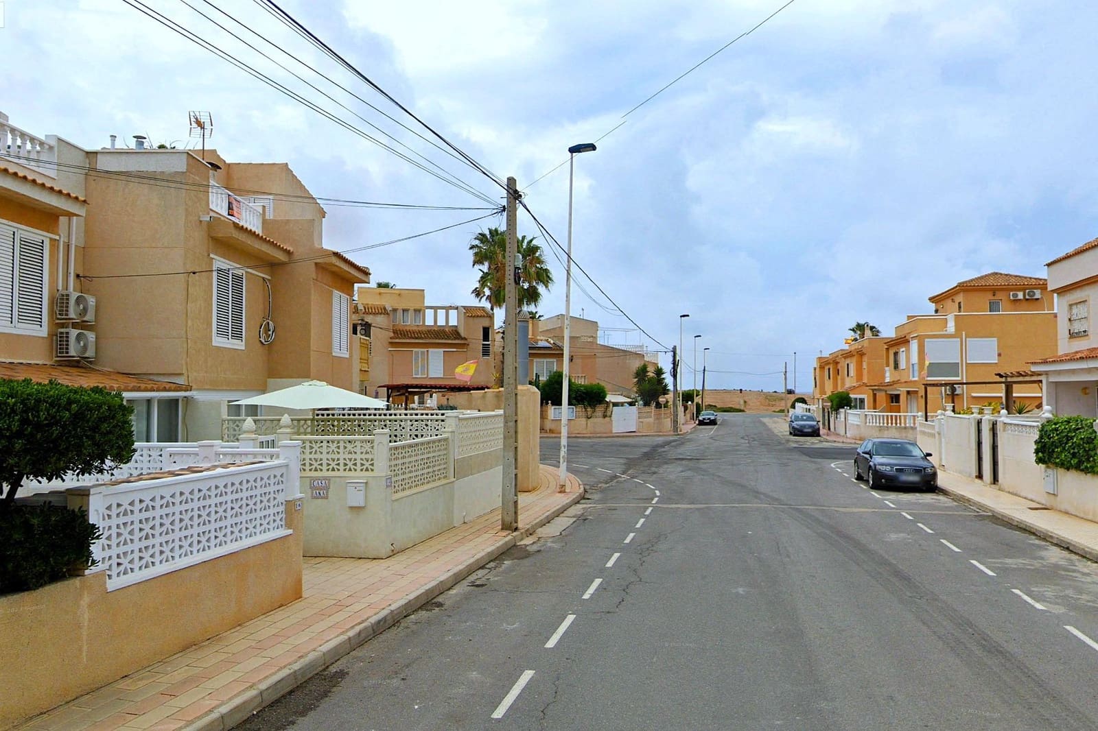 5 quarto Moradia em Banda para venda em Torrevieja com piscina garagem - 319 900 € (Ref: 9944152)