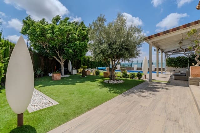 3 soverom Villa til salgs i San Fulgencio med svømmebasseng garasje - € 495 000 (Ref: 9945699)