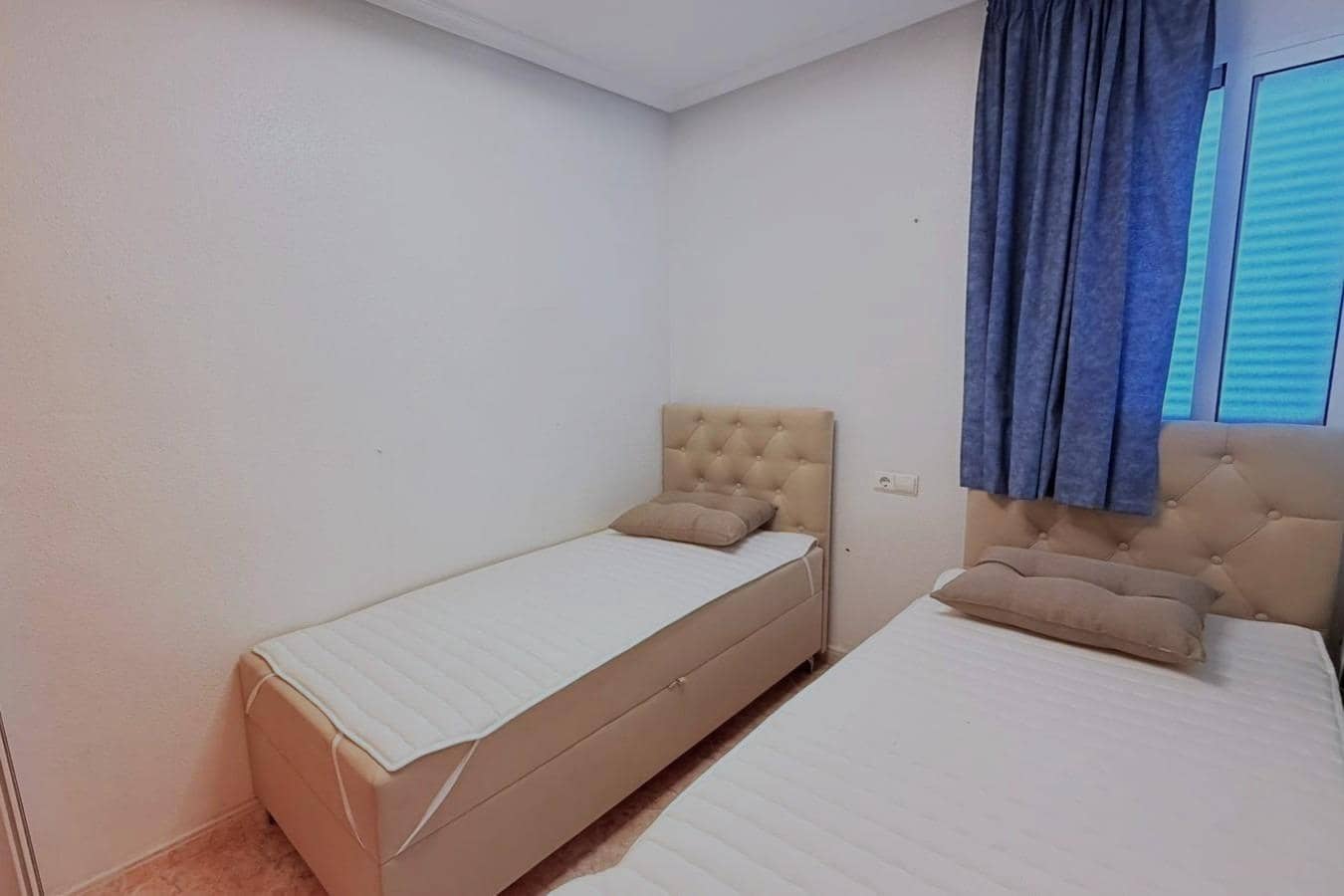 2 sypialnia Apartament na sprzedaż w Torrevieja z basenem - 127 900 € (Ref: 9952606)