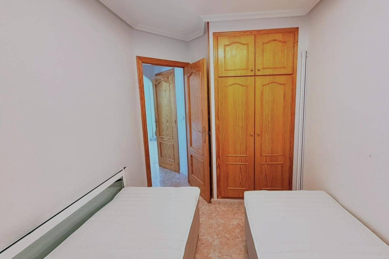 2 sypialnia Apartament na sprzedaż w Torrevieja z basenem - 127 900 € (Ref: 9952606)