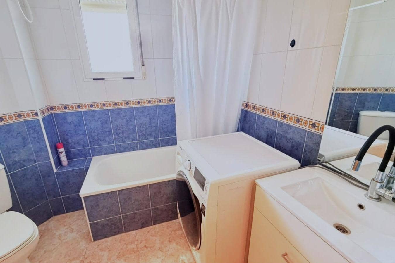 2 sypialnia Apartament na sprzedaż w Torrevieja z basenem - 127 900 € (Ref: 9952606)