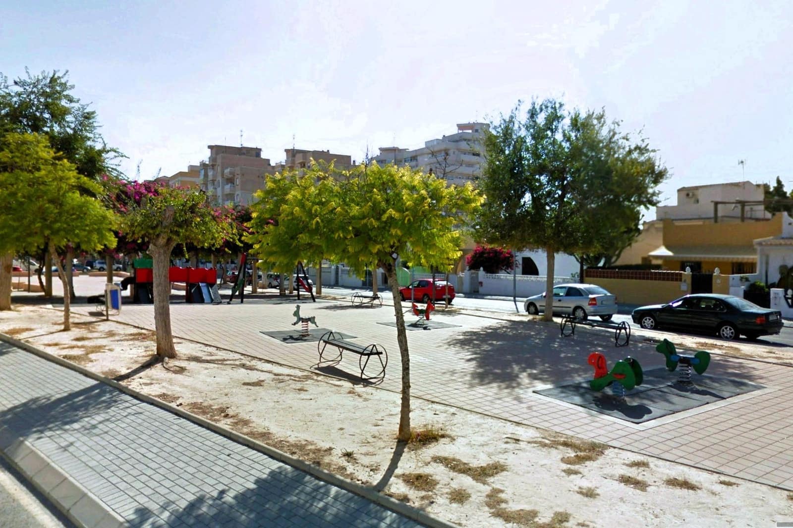 2 sypialnia Apartament na sprzedaż w Torrevieja z basenem - 127 900 € (Ref: 9952606)