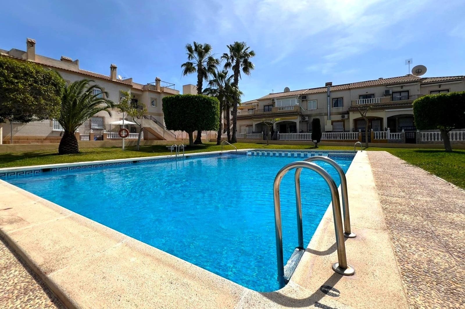 2 chambre Penthouse à vendre à Aguas Nuevas avec piscine - 180 000 € (Ref: 9954215)