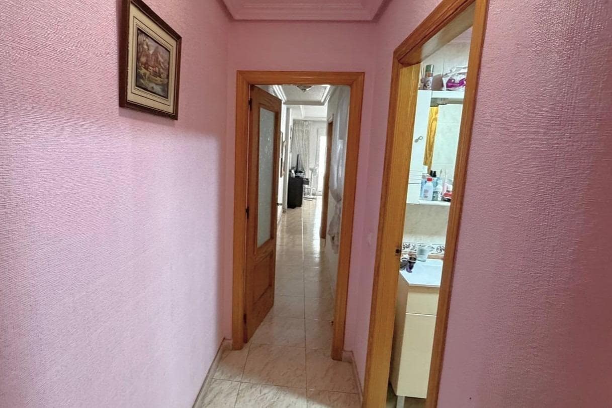 2 bedroom Apartment for sale in Torrevieja - € 144,900 (Ref: 9965260)