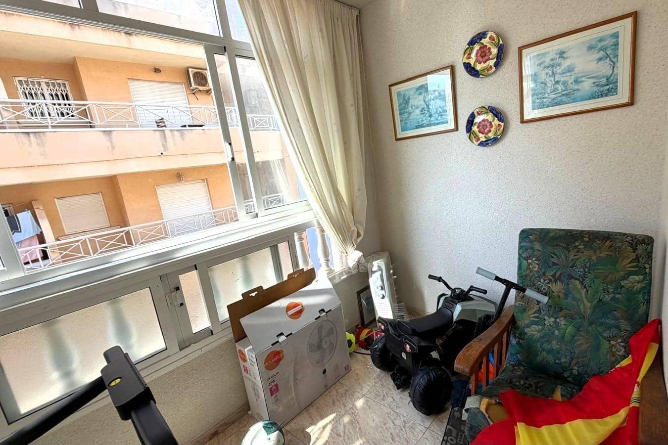 2 bedroom Apartment for sale in Torrevieja - € 144,900 (Ref: 9965260)