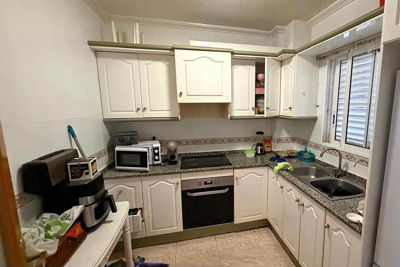 2 bedroom Apartment for sale in Torrevieja - € 144,900 (Ref: 9965260)