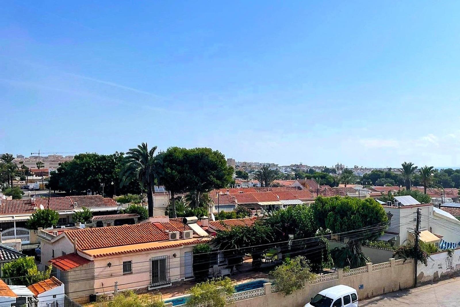 3 quarto Moradia em Banda para venda em Torrevieja com piscina - 259 900 € (Ref: 9968339)