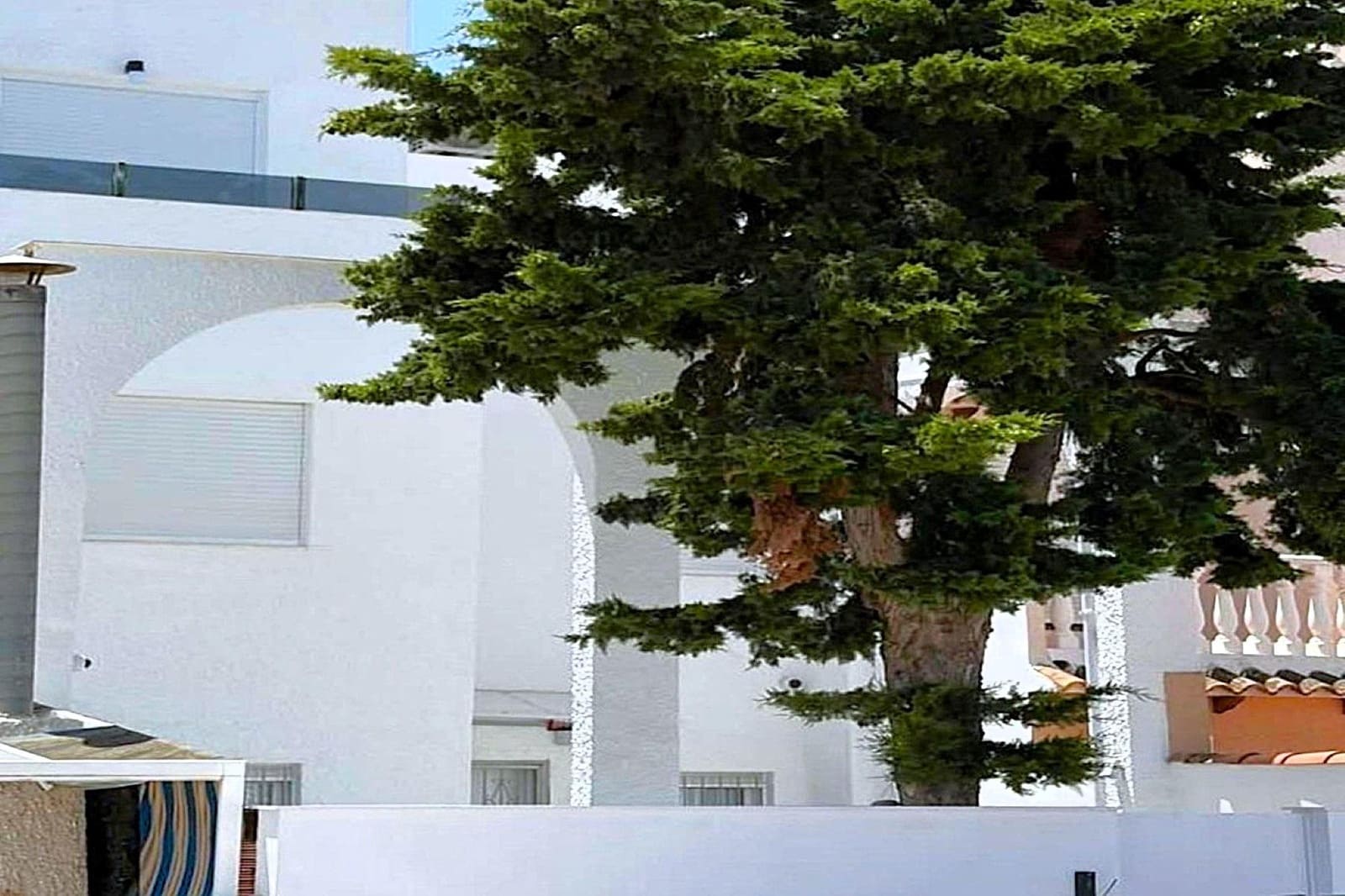 3 quarto Moradia em Banda para venda em Torrevieja com piscina - 259 900 € (Ref: 9968339)