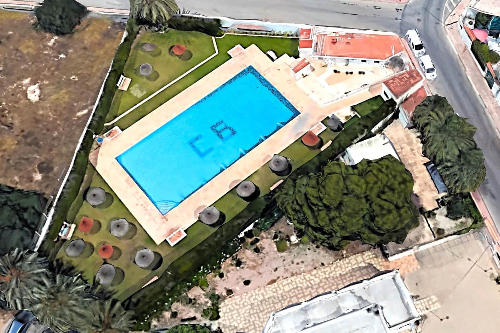 3 quarto Moradia em Banda para venda em Torrevieja com piscina - 259 900 € (Ref: 9968339)