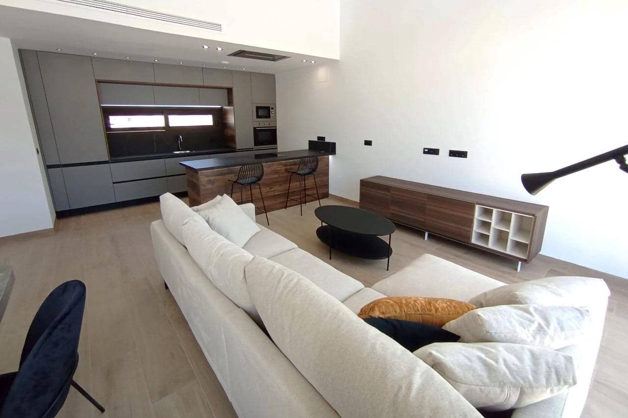 5 bedroom Villa for sale in Finestrat with pool - € 799,000 (Ref: 9968340)