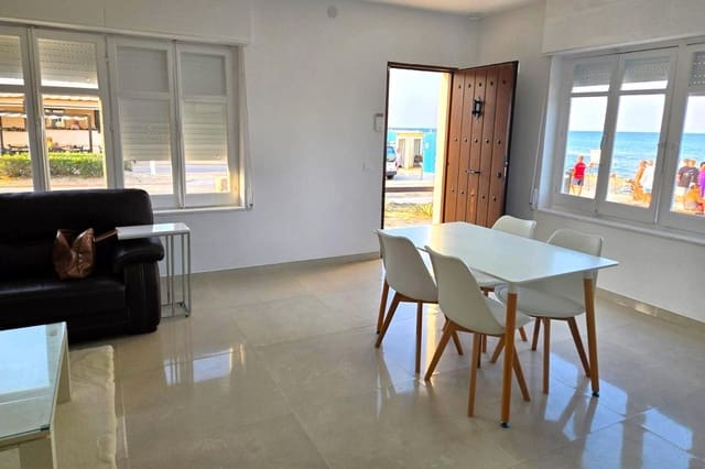 3 soveværelse Villa til salg i Los Europeos, Torrevieja med garage - € 990.000 (Ref: 9968341)