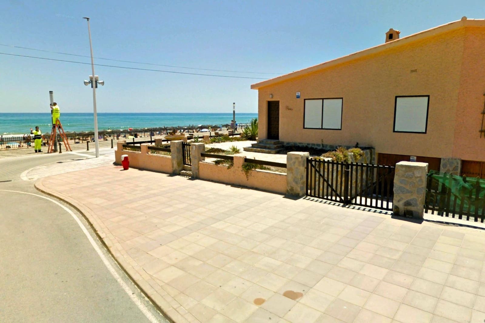 3 soveværelse Villa til salg i La Mata med garage - € 990.000 (Ref: 9968341)