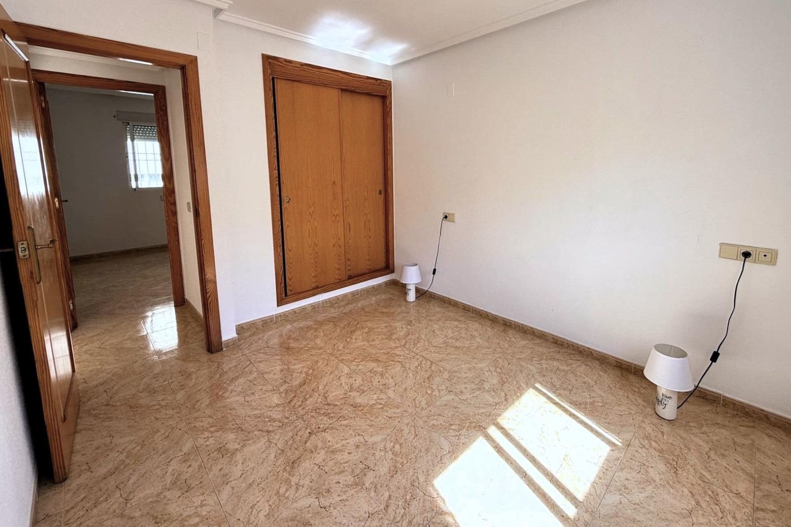 2 sovrum Takvåning till salu i Torrevieja med pool - 136 500 € (Ref: 9977307)